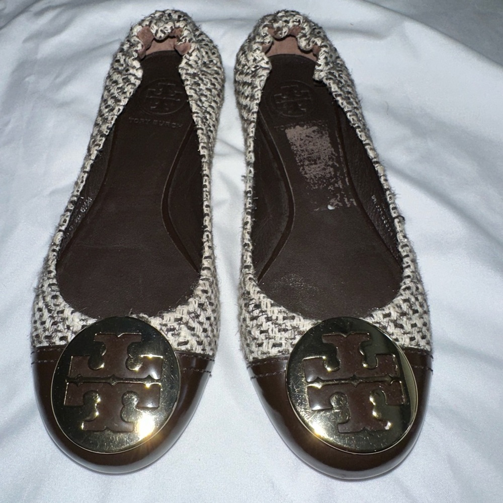 Tory Burch Serena Reva Brown/Cream/Silver Tweed Logo Flats Sz 6.5